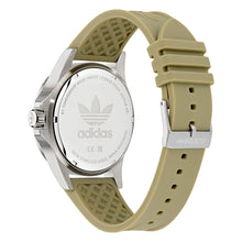 Laden Sie das Bild in den Galerie-Viewer, Adidas Unisex Uhr EXPRESSION ONE Silikon beige AOFH24509