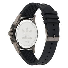 Laden Sie das Bild in den Galerie-Viewer, Adidas Unisex Uhr EXPRESSION ONE Silikon schwarz AOFH24511