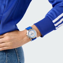 Laden Sie das Bild in den Galerie-Viewer, Adidas Unisex Uhr EXPRESSION TWO CHRONO Silikon blau AOFH24520