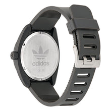 Laden Sie das Bild in den Galerie-Viewer, Adidas Unisex Uhr PROJECT THREE Bio-based PU-Band schwarz AOST24547