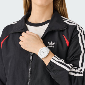 Adidas Unisex Uhr PROJECT THREE Bio-based PU-Band weiß AOST24548